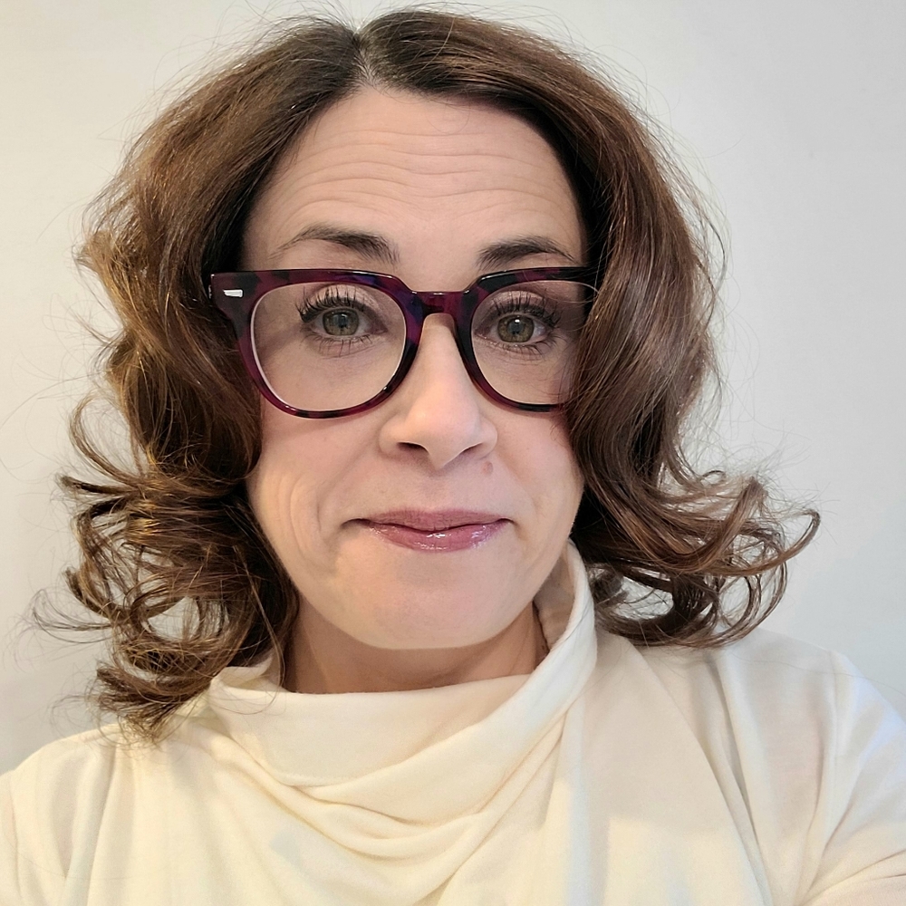 Meet your Posher, Julie